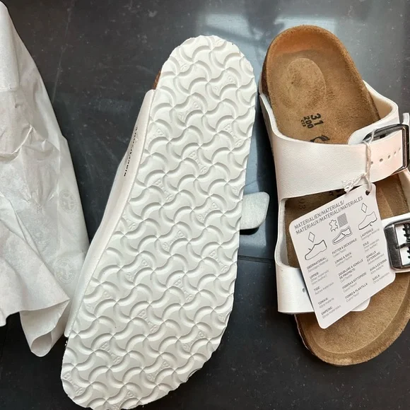 Birkenstock Arizona Kids White Sandals - Picture 3 of 3